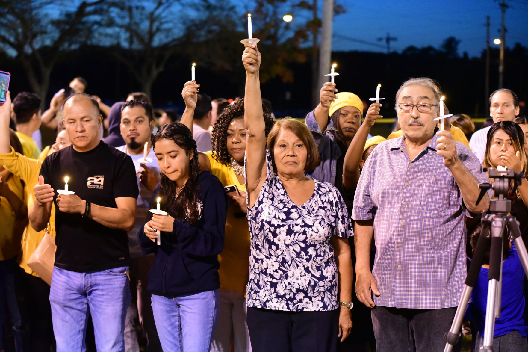 092319_nws_vigil 43